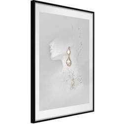 Arkiio Affisch Gold Earrings [Poster] 30x45 Poster